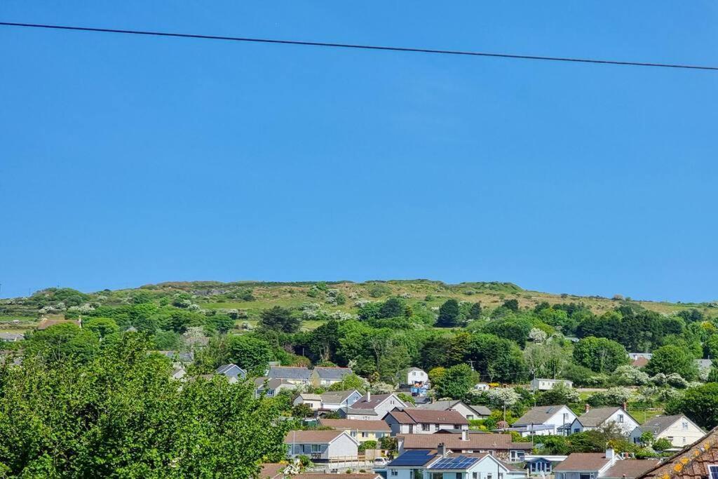Cornish Village Getaway Gwennap ภายนอก รูปภาพ