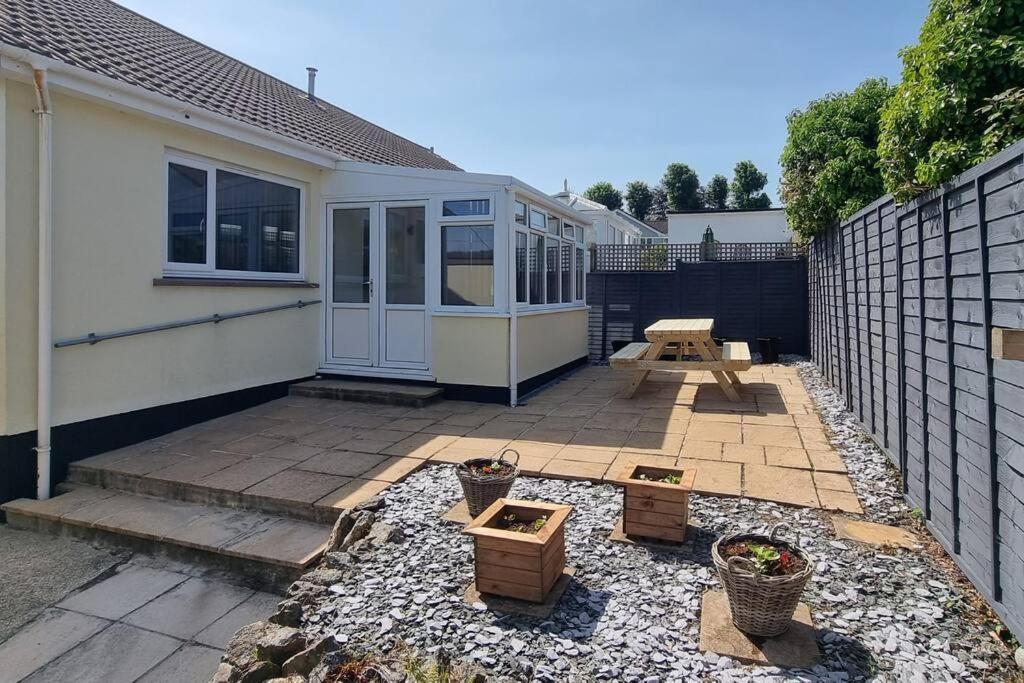 Cornish Village Getaway Gwennap ภายนอก รูปภาพ